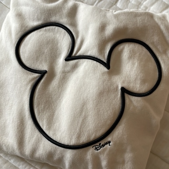 H&M Disney Mickey Mouse Hoodie. Size M. - Picture 3 of 3